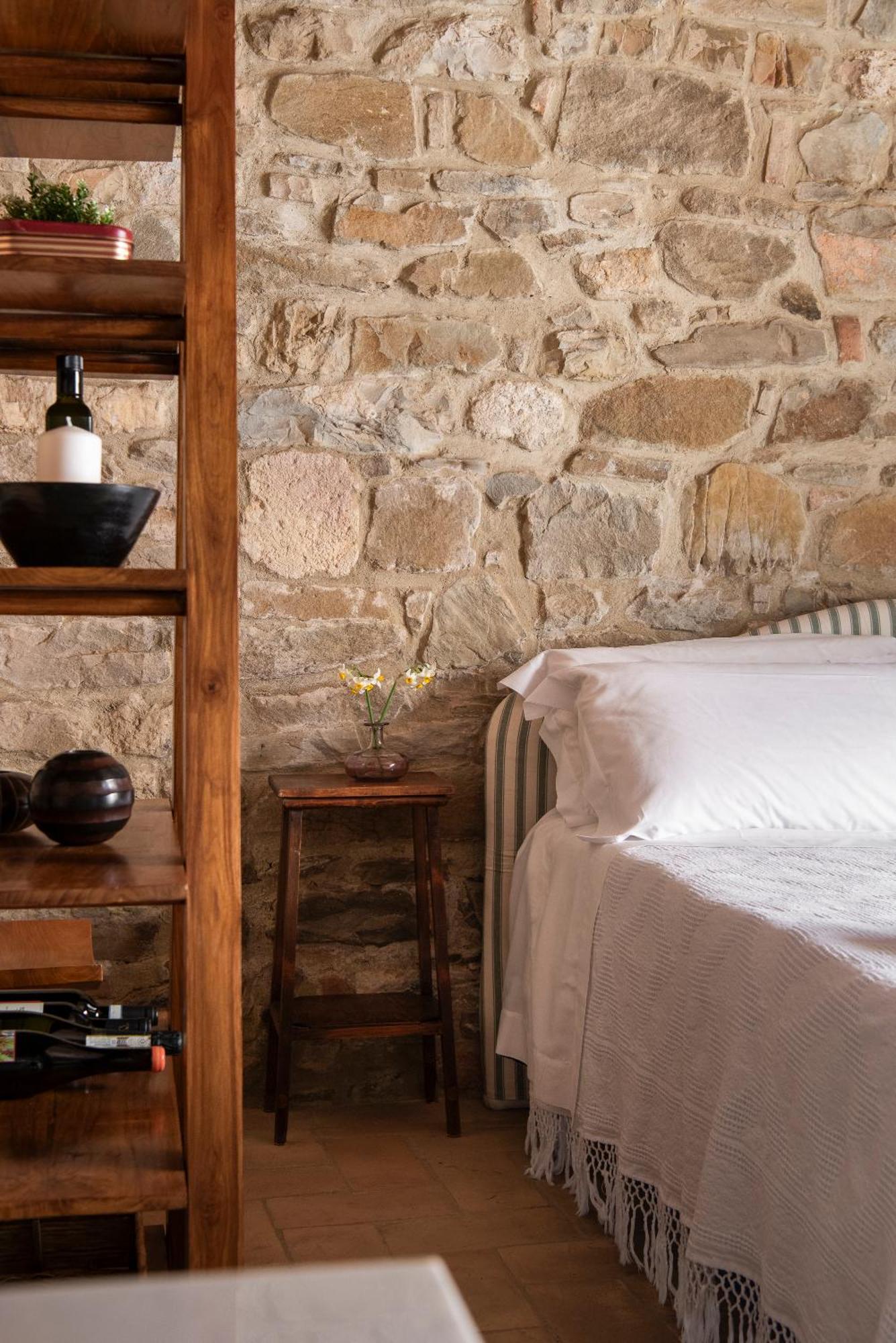 Ferienwohnung Il Borghetto - La Bottega Di Adele Loft Castelnuovo dellʼAbate Exterior foto