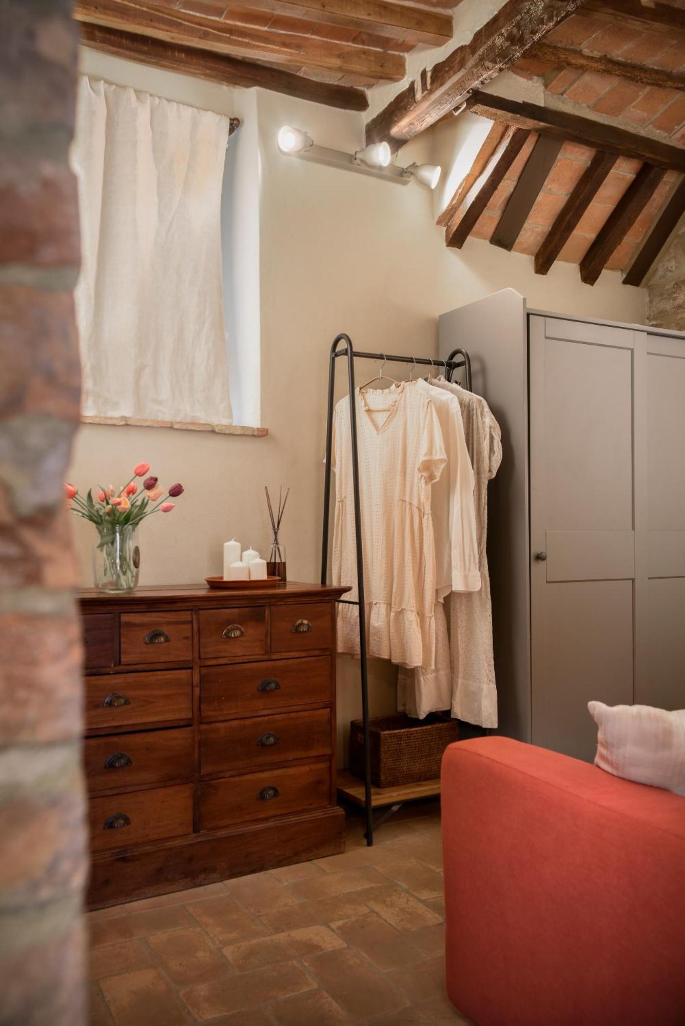 Ferienwohnung Il Borghetto - La Bottega Di Adele Loft Castelnuovo dellʼAbate Exterior foto