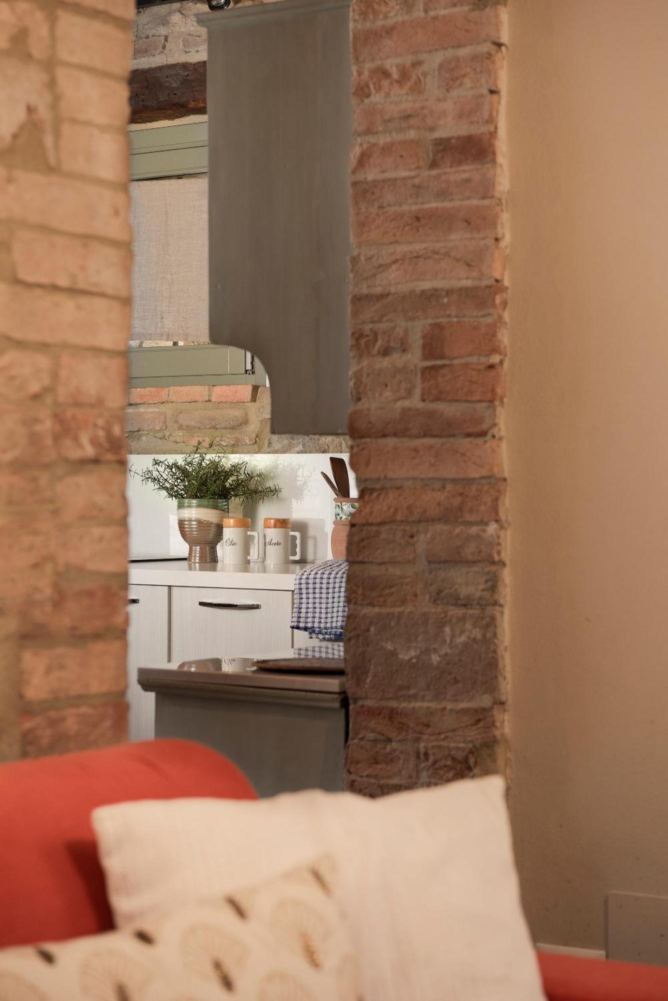Ferienwohnung Il Borghetto - La Bottega Di Adele Loft Castelnuovo dellʼAbate Exterior foto